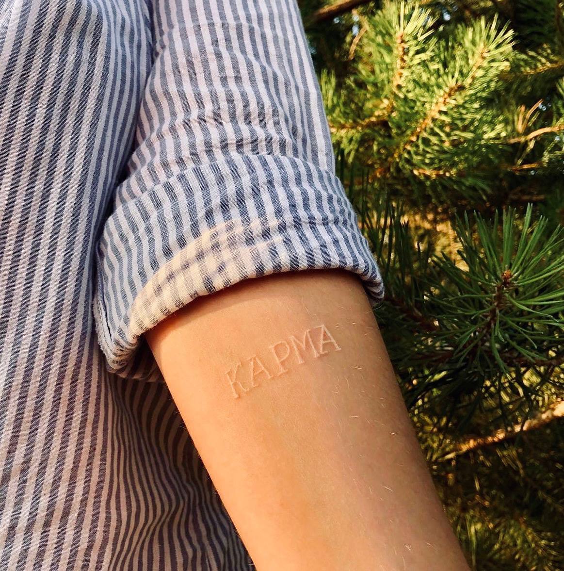 Надписи — Vinnikova Tattoo